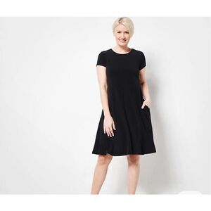 Susan Graver/Style Women's Short Sleeve Black Shift Dress Pullover Size Small